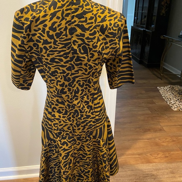 Proenza white label tiger print short sleeve dress in size small NWT. - Picture 3 of 9